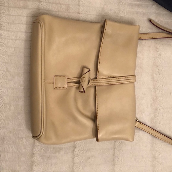 Dooney & Burke Crossbody with toggle closure - Picture 2 of 7